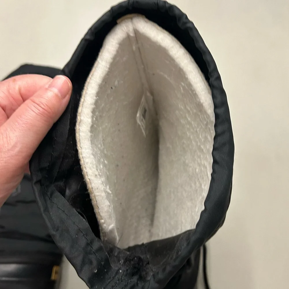 Sorel Women’s  Snowlion  Black Winter  Boots  Size 7 - Picture 5 of 10